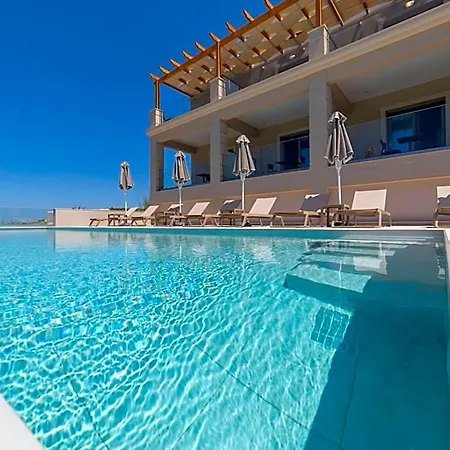 Sky View Kefalonia فندق ليكسوري
