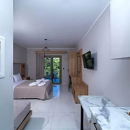 Sky View Kefalonia فندق ليكسوري